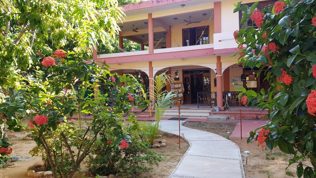 Villa Mango Hostel Puerto Escondido  Eksteriør bilde