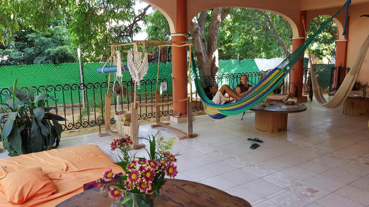 Villa Mango Hostel Puerto Escondido  Eksteriør bilde